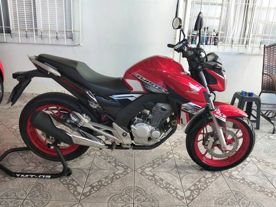 HONDA CB TWISTER HONDA CB TWISTER